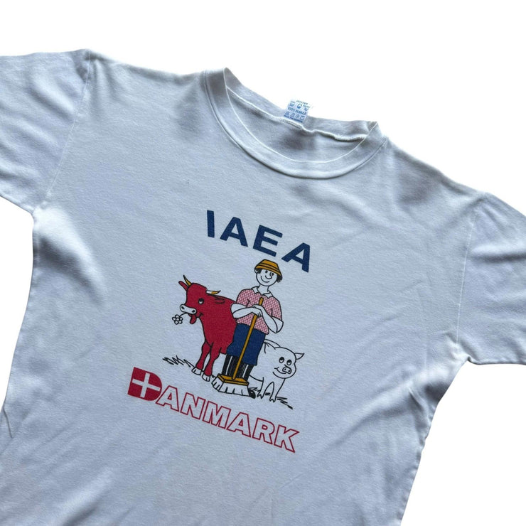 Vintage Iaea Denmark White Single Stitch Graphic T-Shirt Size XL