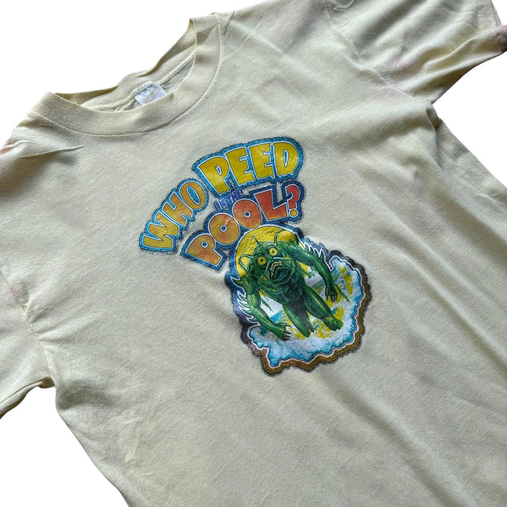 Who Peed in The Pool Yellow Glitter Single Stitch Graphic T-Shirt Size M