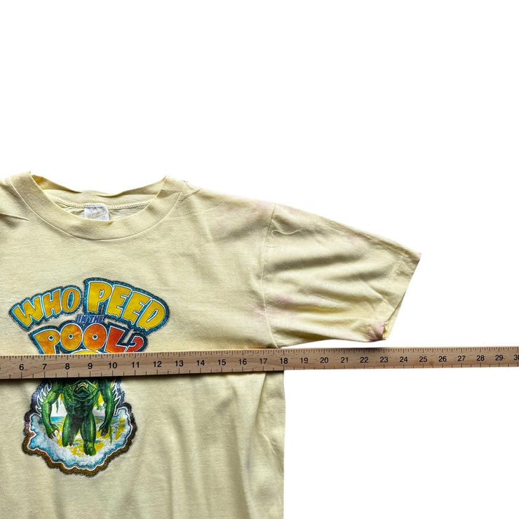 Who Peed in The Pool Yellow Glitter Single Stitch Graphic T-Shirt Size M